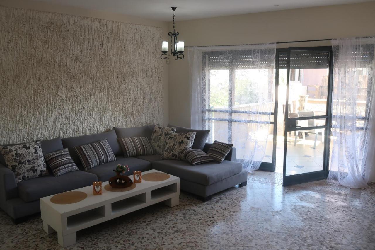 Efroni * Eilat